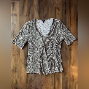 Talbots Leopard Print Ruched Knit Top Medium Neutral Animal Print
